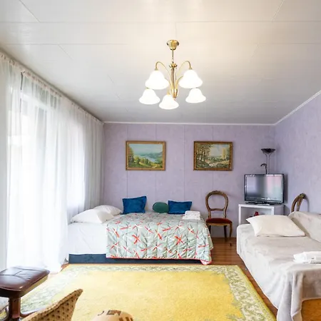 Elupuu Apartment *